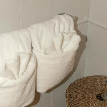 Ixia Home * Ixia (Rhodes)