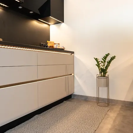 Ixia Home Apartman